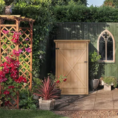 Produktbild von SUGIFT Geräteschuppen mit Tür und Riegelverschluss, Gartenschrank aus Tannenholz, Gerätehaus, Naturholz | Asphaltdach | 2 Einlegeböden | 75 x 56 x 115 cm
