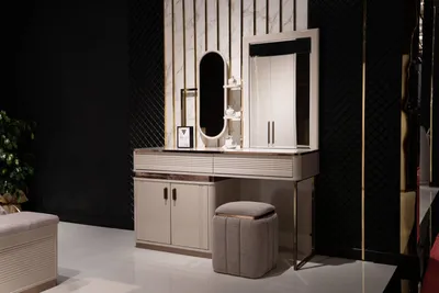 Immagine prodotto di Elegante toletta beige con specchio e sgabello in legno