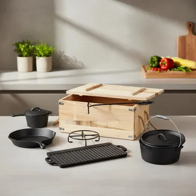 Produktbild von Dutch Oven Set 7-teilig aus Gusseisen: Topf, Pfanne, Deckelheber, Grillrost