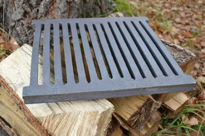 Immagine prodotto di SEZAM Griglia per stufa 33 x 34 cm (32,7 x 34) Ghisa Griglia per camino in ghisa Griglia quadrata per cenere Griglia per stufa Griglia per caminetto