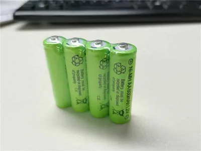 Produktbild von 4 Stück AA 1,2V 600mAh NiMh Solar Akku Ersatz für Solarleuchte Solarlampe 4X