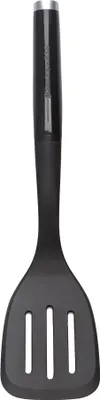 Produktbild von KitchenAid Geschlitzter Pfannenwender CORE LINE, Schwarz