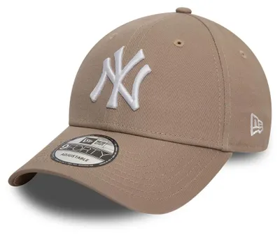 Produktbild von NEW ERA NEW YORK YANKEES LEAGUE ESSENTIAL PASTEL BROWN 9FORTY Brown
