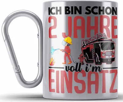 Produktbild von Trendation - 2. Geburtstag Geschenk Jungs Feuerwehr Edelstahl Tasse Karabiner Geschenke Zubehör Lustig Kinder Geburtstag Spruch Ich Bin 2 (Silber)