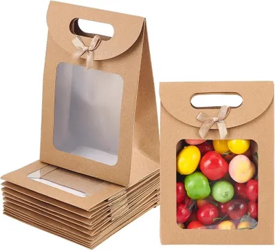 Produktbild von Famanu Geschenktüten mit Fenster 12 Stück - Kraftpapier - Braun - Verpackung für Süßigkeiten und kleine Geschenke