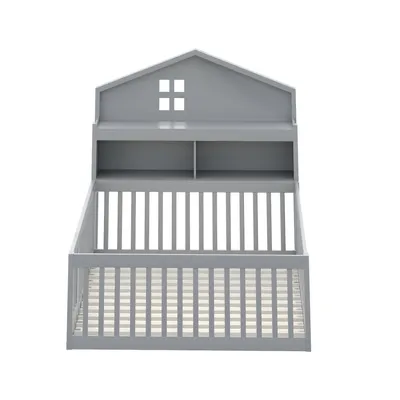 Produktbild von okwish Kinderbett Bodenbett 140 x 200, Hausleiste, mit Einlegeböden und Stauraum, mit Schutzgitter und Tür, mit Bilderleiste, mit Lattenrost, Grau ohne Matratze