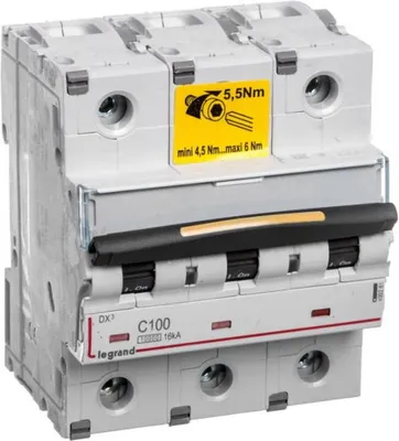 Immagine prodotto di Interruttore automatico Legrand DX3 caratteristica C, 100A, tripolare, 10kA, 400VAC, 4,5TE 409281