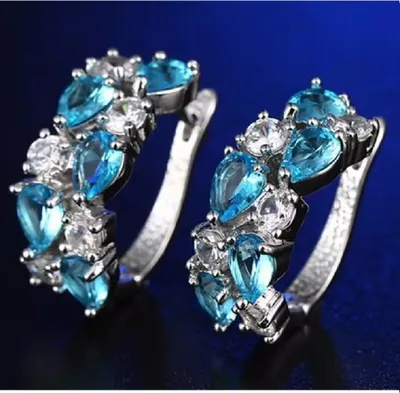 Produktbild von Náušnice Crystal Bamoer-Strieborná/Slabo Modrá KP32587