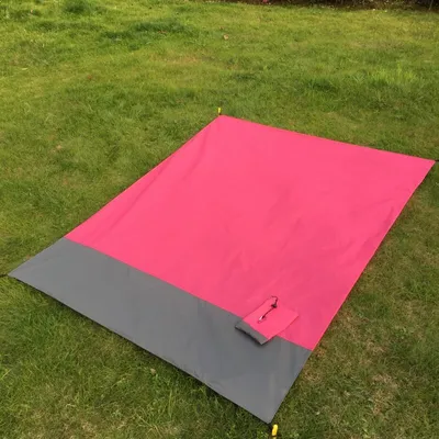 Image de Tapis de plage léger et peu encombrant, , pour l'extérieur, le voyage et le camping ; tapis de plage portable et pliable, couverture de pique-nique, rose