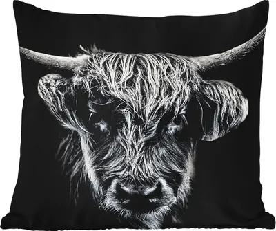 Produktbild von MuchoWow® Outdoor Kissen - Schottisches Hochlandrind - Schwarz - Kuh - Tiere - 45x45 cm - Wetterfest - Lounge Kissen - Fotokissen - Dekoratives Kissen