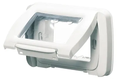 Immagine prodotto di Placca Stagna 3 Posti IP55 Bianco Nuvola Gewiss - Colore Bianco