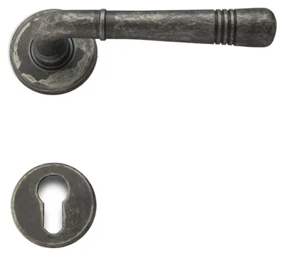 Produktbild von Berlin R716 GHIDINI Türdrücker-Rosetten-Garnitur (Lochung: PZ, Türstärke: 38 - 42 mm, Oberfläche: Messing M69 - antik silbergrau) Lochung: PZ Türstärke: 38 - 42 mm Oberfläche: Messing M69 - antik silbergrau