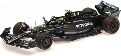 自動車 F1 1/18 McLaren MCL35M Land Norris Amazon.co.jp: Minichamps 530213404 1:18 McLaren F1 Team