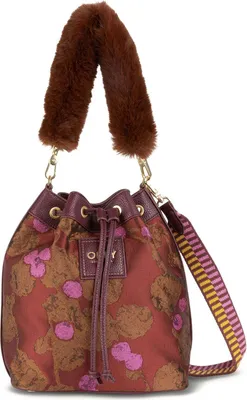 Produktbild von Oilily Handtasche Umhängetasche Bella Drawstring Bag Decadent Chocolate braun