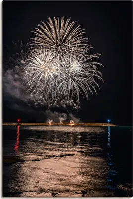 Produktbild von ARTland Leinwandbild Feuerwerk am Meer II Größe: 60x90 cm
