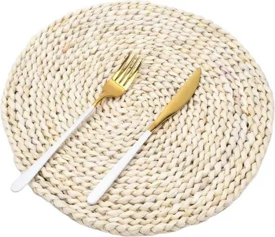 Produktbild von Famanu Platzdeckchen aus Seegras und Wasserhyazinthe - Set von 6 - Rund - 35 cm - Maisfarbe - 2 Stück
