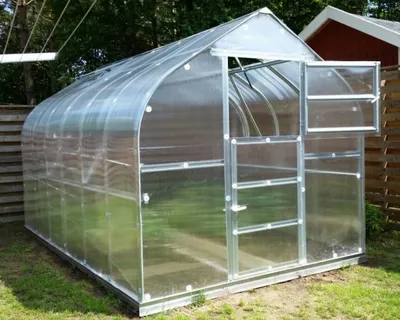 Produktbild von Gewächshaus 2,5×4 m – CLASSIC STANDARD Treibhaus mit 6 mm Polycarbonat, 2 Türen, 2 Fenster & Fundament