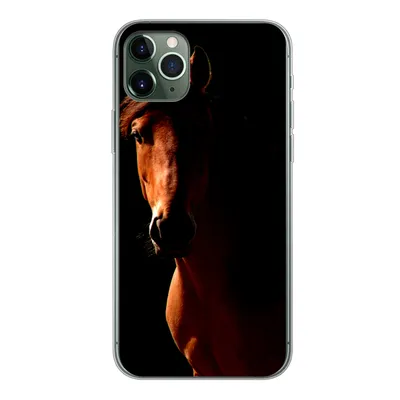 Produktbild von MuchoWow® Handyhülle Schutzhülle Hülle für iPhone 11 Pro Max Pferd - Licht - Porträt Silikon Softcase Handy Hülle - Schutz