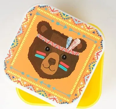Produktbild von Quadratische Brotdose "Indianerbär" - 12 cm