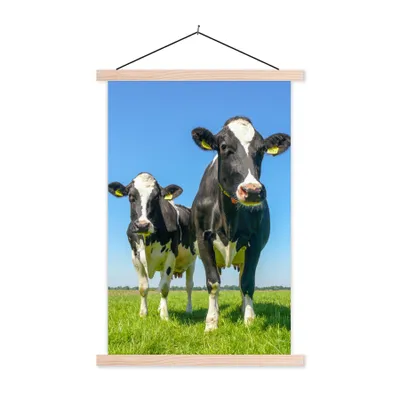 Produktbild von MuchoWow® Textilposter Kühe - Weide - Tiere - Bauernhof 60x90 cm mit holzfarbenen Rahmen - Textil