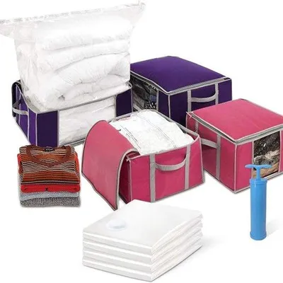 Produktbild von Famanu Vakuum Aufbewahrungstasche mit Pumpe - 4 Stück Vakuumtaschen - 4 Stück Aufbewahrungstaschen mit Griff und Reißverschluss - für Kleidung -