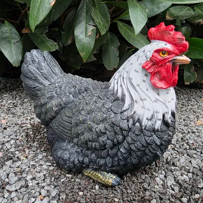 Produktbild von Gartenfigur Huhn Figur sitzt schwarz 15 cm