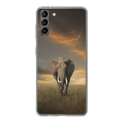 Produktbild von MuchoWow® Handyhülle Schutzhülle Hülle für Samsung Galaxy S21 Plus Elefant - Tiere - Gras - Natur Silikon Softcase Handy Hülle - Handy-Tasche