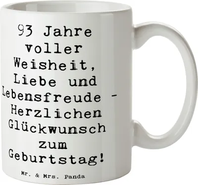 Produktbild von Mr. & Mrs. Panda Tasse Spruch 93. Geburtstag - Weiß - Geschenk, Geburtstagsgeschenk, kaffeetasse keramik, Lebenserfahrung, Bedruckte, Kaffeebecher, Jubiläum, Weisheit