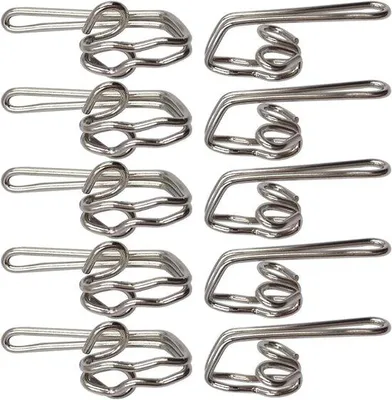Immagine prodotto di 100 ganci metallici per tende, color argento, resistenti e versatili
