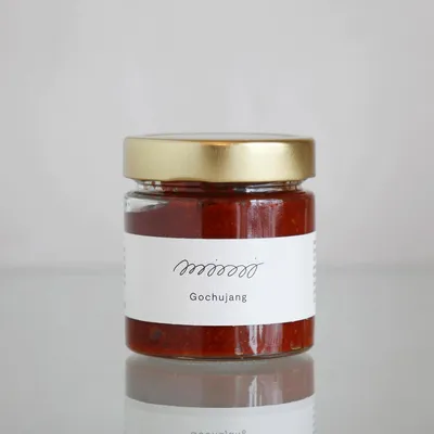 Produktbild von Gochujang fermentierte Chilipaste.