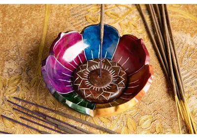 Image de Support pour bâtonnets d'encens « Lotus joyeux ».