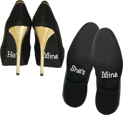 Produktbild von Oblique Unique Schuhsticker Set Brautpaar Hochzeit He´s Mine / She´s Mine - silber