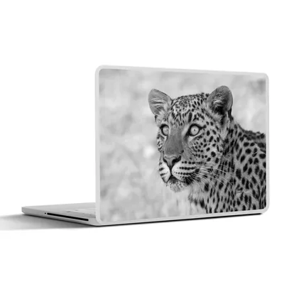 Produktbild von MuchoWow® Laptop Aufkleber Sticker Cover Porträtfoto - Leopard - schwarz und weiß 25x18 cm - Laptop-Deko
