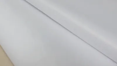 Produktbild von Bügelvlies weiß 250 x 100cm