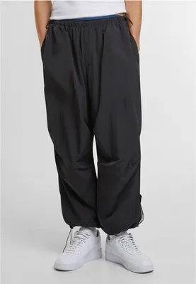 Produktbild von Hose Urban Classics, Nylon-Fallschirmhose, schwarz - Größe XL