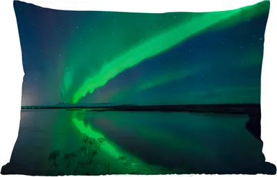 Produktbild von MuchoWow® Outdoor Kissen - Nordlicht - Island - Sternenhimmel - Grün - Wasser - 60x40 cm - Wetterfest - Lounge Kissen - Zierkissen - Kissen für Innenräume