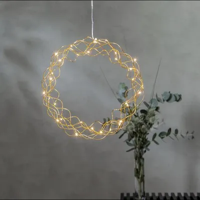 Produktbild von Weihnachtskranz / Türkranz aus Bronze mit 30 LED-Lichtern - 30cm