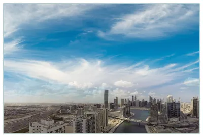 Produktbild von Wallario Küchenrückwand aus Glas, Größe: 90 x 60 cm, Motiv: Panoramablick über Dubai | Spritzschutz | abwischbar | pflegeleicht | in