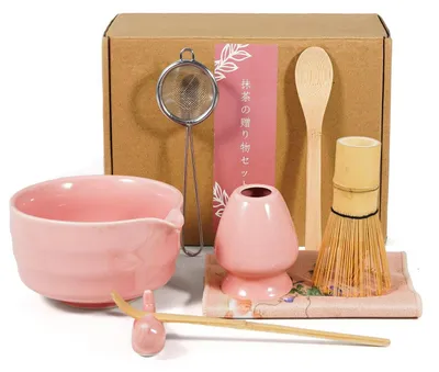 Immagine prodotto di Set da tè Matcha rosa, composto da 8 pezzi: ciotola, frustino, setaccio e cucchiaino