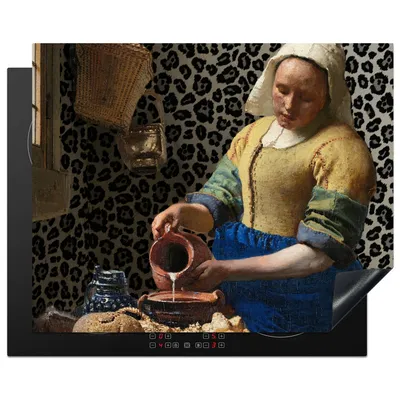Produktbild von KitchenYeah© Herdabdeckplatte Milchmädchen - Kunst - Pantherdruck - Vermeer - Gemälde - Alte Meister , 65x52cm, Küche Deko, Glaskeramikkochfeld Herdabdeckung, Abdeckplatte fùr Kochfeld