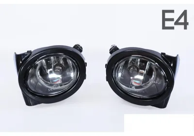 Zdjęcie produktu dla Reflektory halogenowe do BMW serii 3 E46 (2001–2005) i serii 5 E39 (pakiet M, 2001–2004) z żarówkami HB4