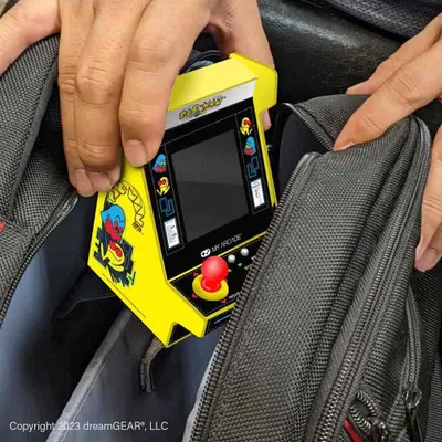Produktbild von dreamGear My Arcade NANO PLAYER PRO 4.8  PAC-MAN