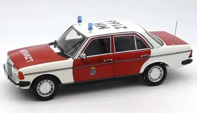 Produktbild von NOREV 1:18 Mercedes 200 (W123) - Notarzt BFW Mülheim/Ruhr