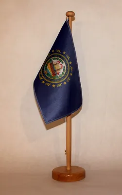 Produktbild von Tischflagge New Hampshire USA Bundesstaat US State 25x15 cm mit Holzständer
