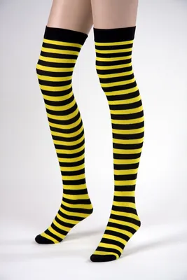 Produktbild von Damen Überkniestrümpfe, dehnbar und in Universalgröße, mit Bienen-Motiv für Fasching & Karneval