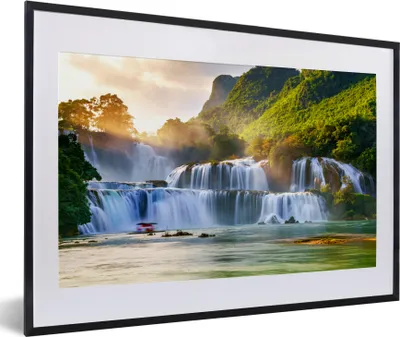 Produktbild von MuchoWow® Gerahmtes Poster Wasserfall - Pflanzen - Sonne - Wasser - Natur 60x40 cm - Poster mit Schwarzem Bilderrahmen Wandposter Rahmen Foto Bilder - Schlafzimmer - Plakat in Rahmen - Drucken