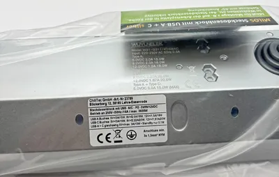 Obrázok produktu pre 4-cestný blok zásuviek USB-A+C strieborný 250V~/16A povrchová montáž USB 3,1A