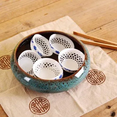 Immagine prodotto di Vaso da fiori rotondo in Vetroceramica per ninfee e balconi