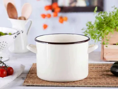 Produktbild von Silesia Emaille Topf Cremefarben 4,4 L Induktion 20 cm