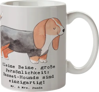 Produktbild von Mr. & Mrs. Panda Tasse Basset Hound Persönlichkeit - Grau Pastell - Geschenk, Hunderassen Charakter, Hundeliebhaber, besonderer Weggefährte, Eigenschaften, Becher, Hund
